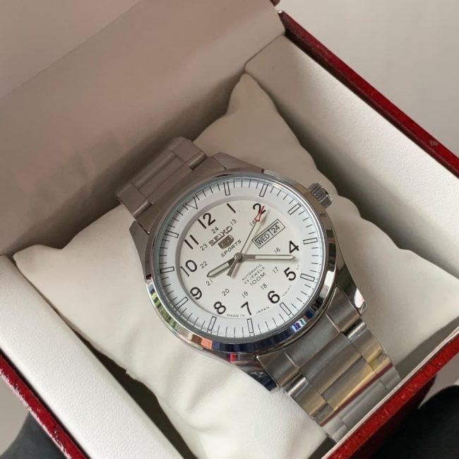 Seiko 5 Sports Automatic Men's Watch – 23 Jewels, 100M Water Resistant